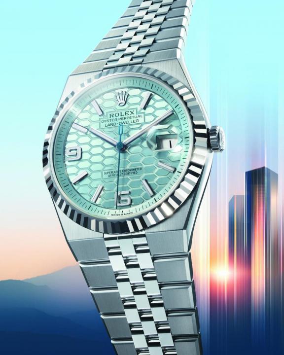 Rolex Oyster Perpetual Land Dweller  J1474