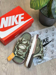 Nike Offline 2.0 Slip-On Premium Green Sandal
