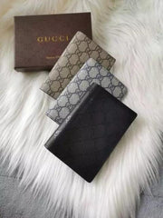 Gucci GG Supreme Emblem Blue Passport Case Canvas Leather With OG Box G102