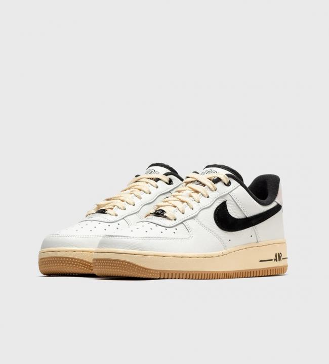 Nike AirForce 1 07 Command Force  White Black