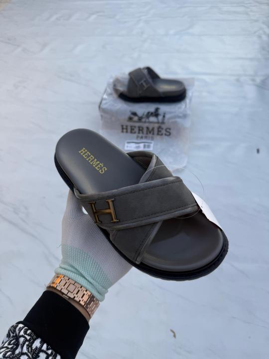 Hermes premium flip flop
