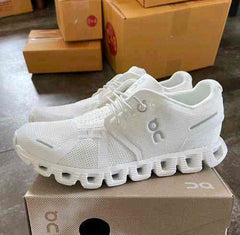 On Running  Cloud 6 White