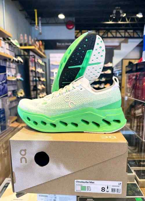 On Cloud surfer Max Ivory Honeydew