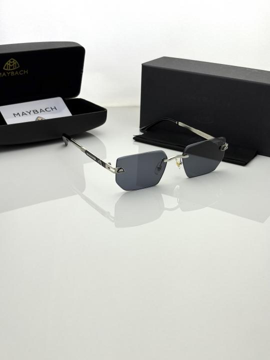 Maybach 62 silver black