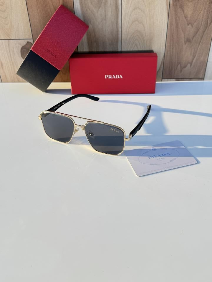Prada 11025 gold black
