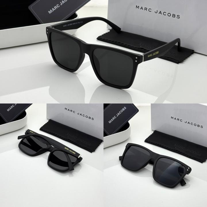Marc Jacobs 6000 black black