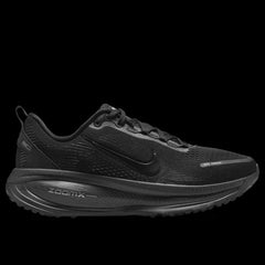 Nike Vomero 18 all black