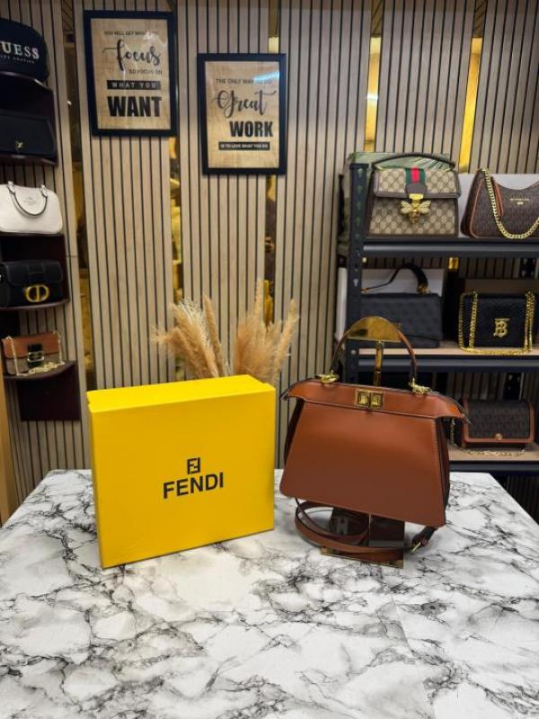 Fendi Peekaboo I see U Shoulder Bag With Box 731 Brown