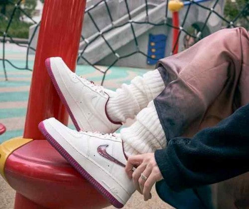 Nike Air Force 1 Low Valentines Day