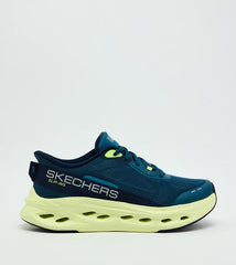 Skechers Max Cushioning Glide-Step - A Slip-ins running shoes