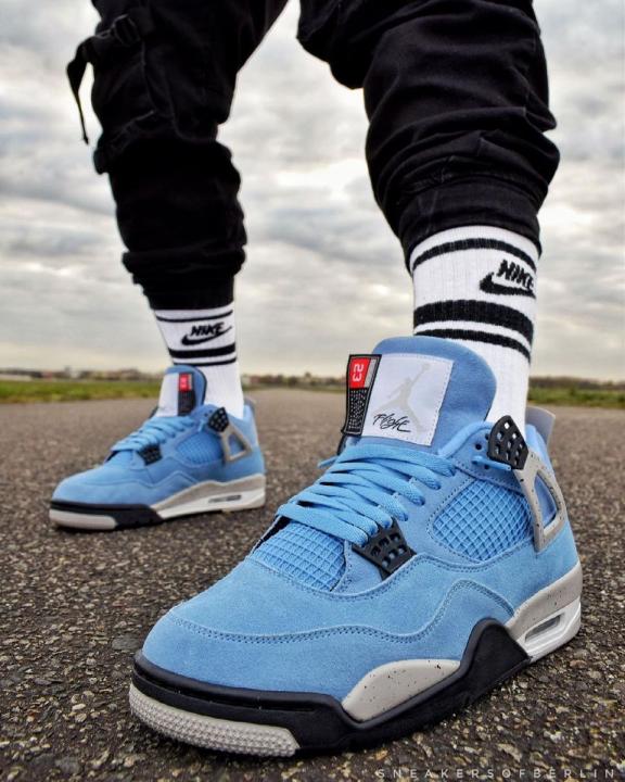 Nike Air Jordan 4 University Blue SEMI UA