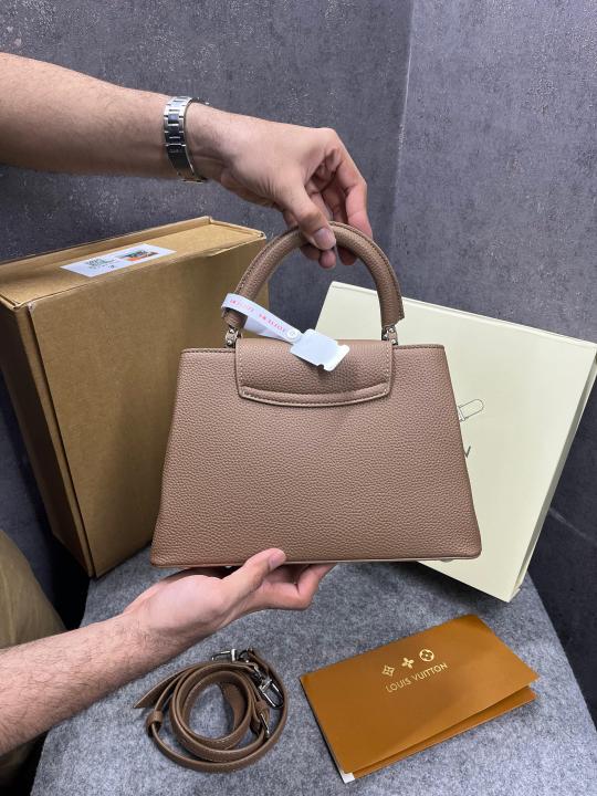 Louis Vuitton Capucines Medium Silver Khakhi OG Double Box With Dust Bag 98177-6 Silver Khakhi