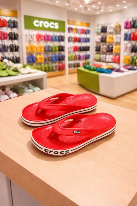Crocs Bayaband Flip Red Mens