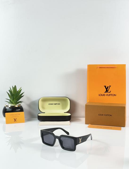 Louis Vuitton 0646 Black