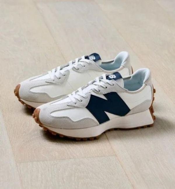 New balance 327 moonbeam outer space white navy (401)
