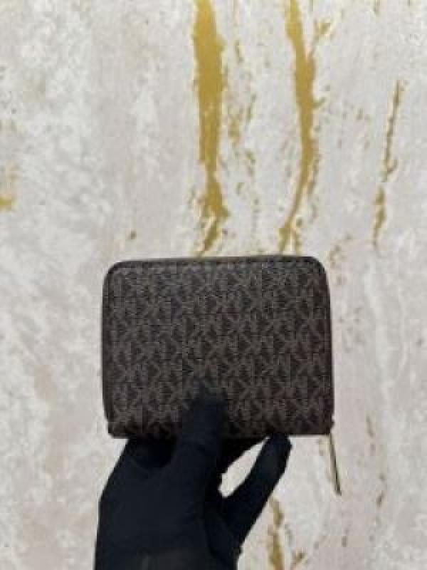Michael Kors MK Printed Logo Zipper Wallet With Box (60067)