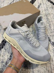 On Running Cloud Nova Form 2 Wolf Cream