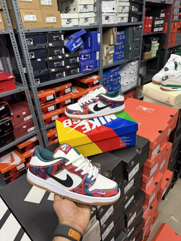 Nike SB Dunk Low X Parra abstract Art