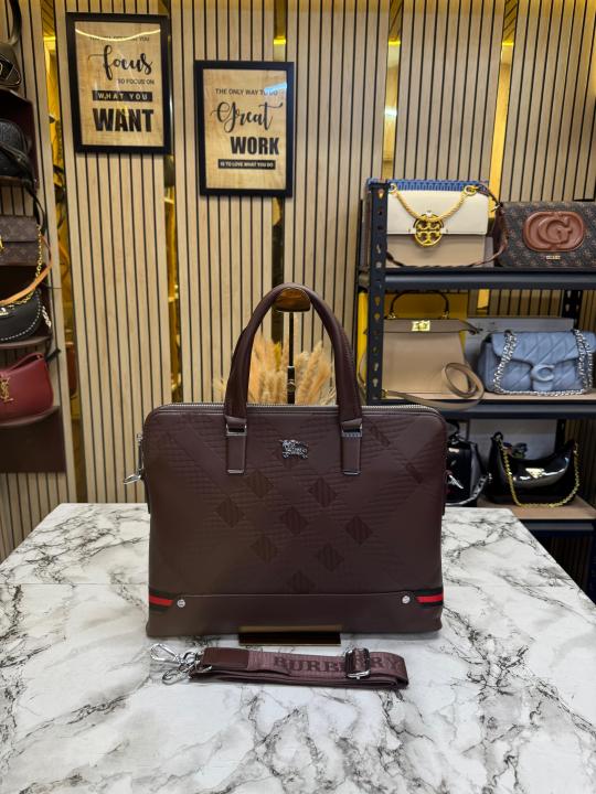 BurberrY  Signature Checks Leather Laptop Bag With Strap (B86633 Brown)