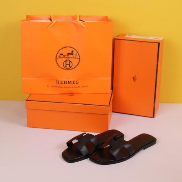 Hermes Paris Oran High End Premium Flats With OG Box & Carry Bag (Black 1121)