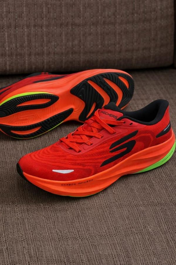 Skechers Aero Spark red running