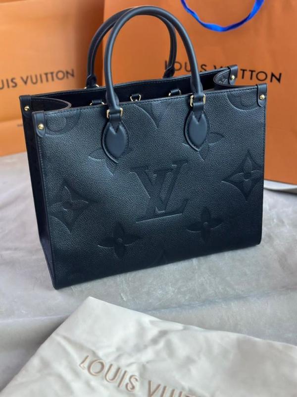 Louis Vuitton On The Go Big MM Bicolor Monogram Handbag With Dust Cover & Carry Bag Black  Black M45320