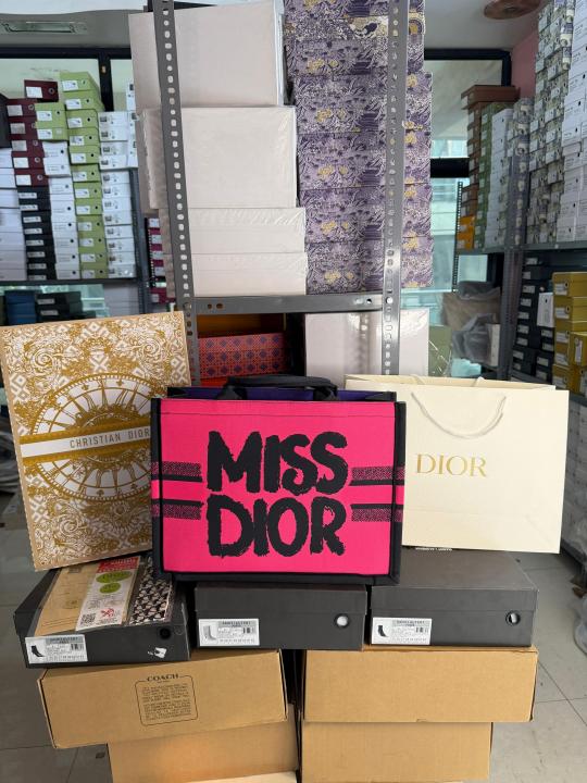 Miss Dior By Christian Dior Graffiti Book Large Tote With OG Box & Dust Bag & Scarf  Purple Pink  41cm  Sale