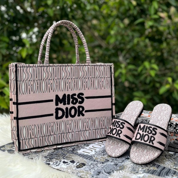 Miss Dior By Christian Dior Graffiti Book Large Tote With OG Box & Dust Bag  & Scarf L Pink 41cm Sale
