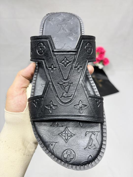 LOUIS VUITTON OASIS MULE BLACK