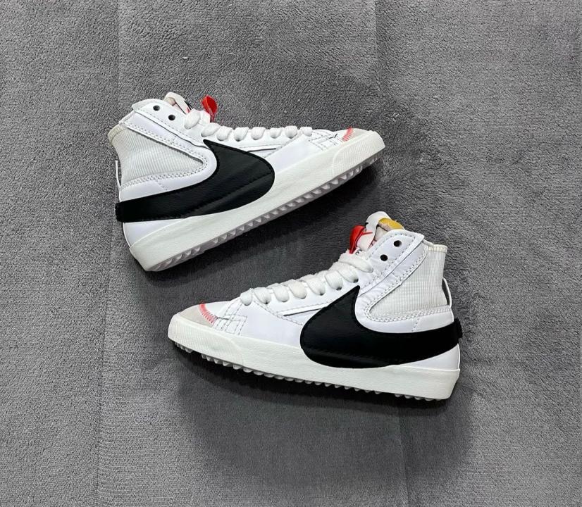 NIKE BLAZER MID 77 VINTAGE WHITE BLACK