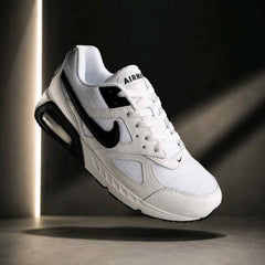 Nike Air Max IVO White Black