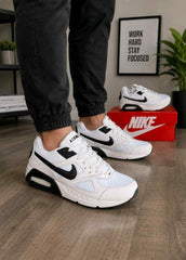 Nike Air Max IVO White Black