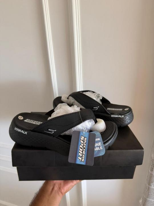 Skecher GoWalk Black 324