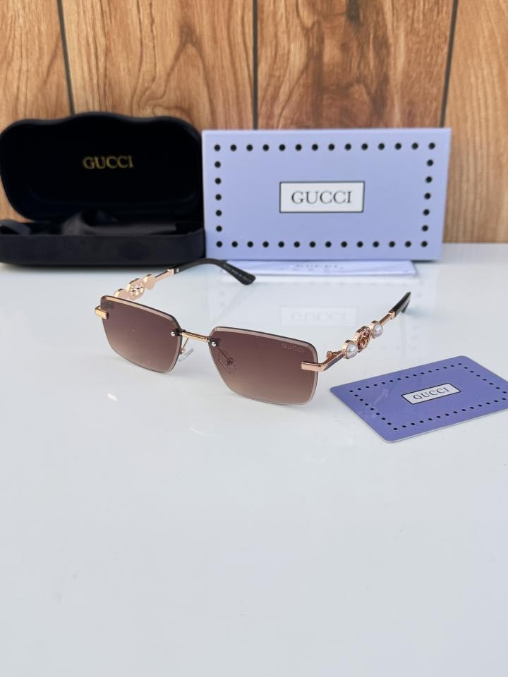 Gucci 18327 gold brown