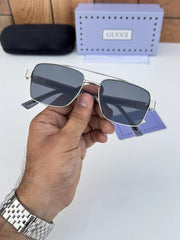 Gucci 320 silver black