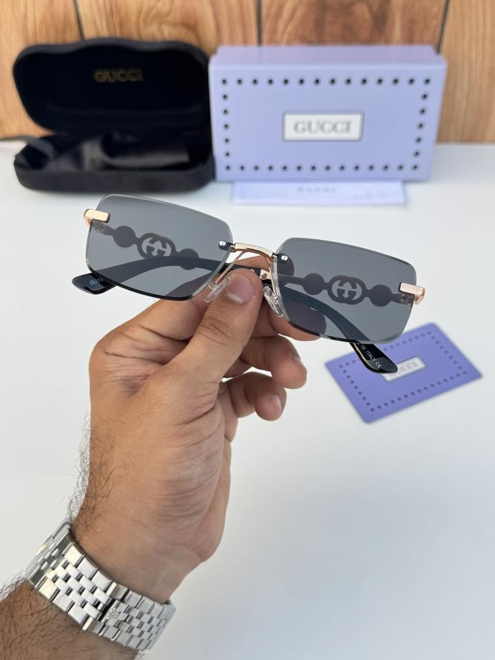 Gucci 18327 gold black