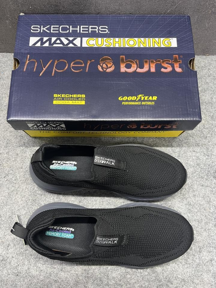 Skechers Go Walk Slip on Sneaker Black A11