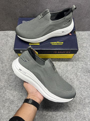 Skechers Go-Walk Slip-on Sneaker Gray A11