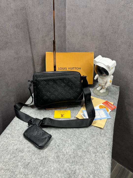 Louis Vuitton LV Virgil Abloh Trio Messenger Multi Crossbody Bag With OG Box & Dust Bag Black 5320