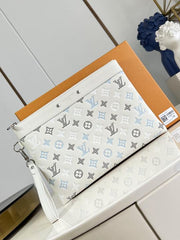Lv Pochette To Go Monogram Leather Clutch Bags White 81781 With OG Box & Dust Cover
