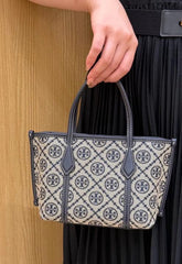Tory burch Perry Tote Navy Blue Leather With OG Box & Dust Cover Navy Blue 862368