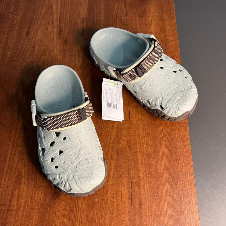 Crocs All-Terrain Atlas Clogs Sky With Og Box And Carry Bag