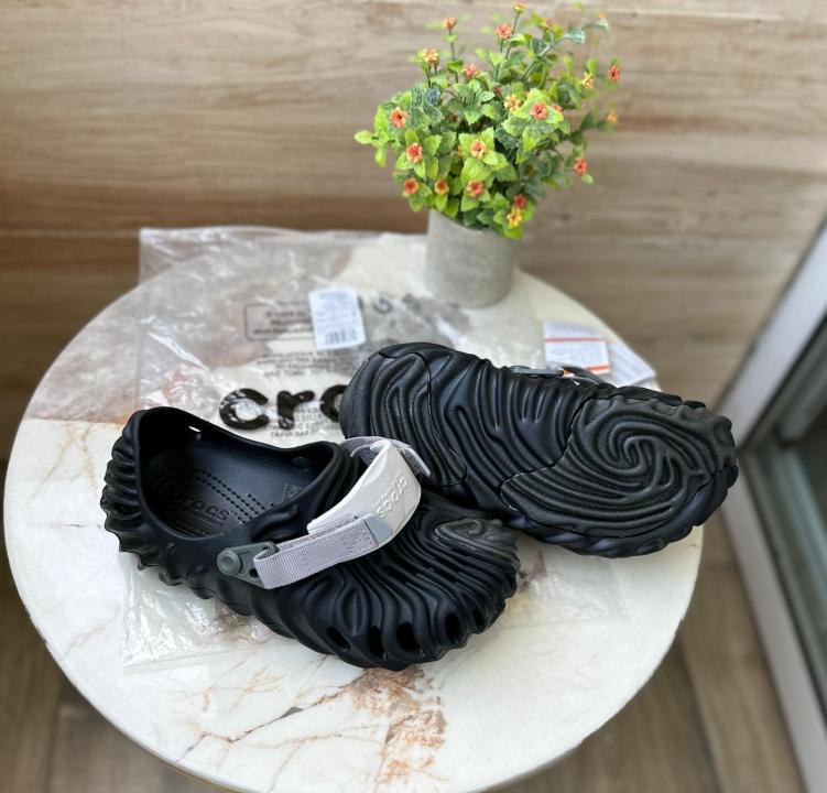 Crocs Salehe Bembury The Pollex Clog Black With og box and carry bag
