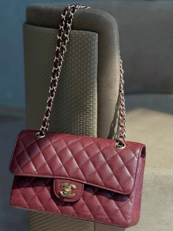 Chanel Classic Flap Wine Red Medium Lambskin With OG Box & Dust Bag 1818 Wine Red Gold