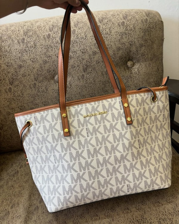 Michael Kors MK Voyager Tote Bag With Side Pocket & Dust Bag Beige Brown 2003