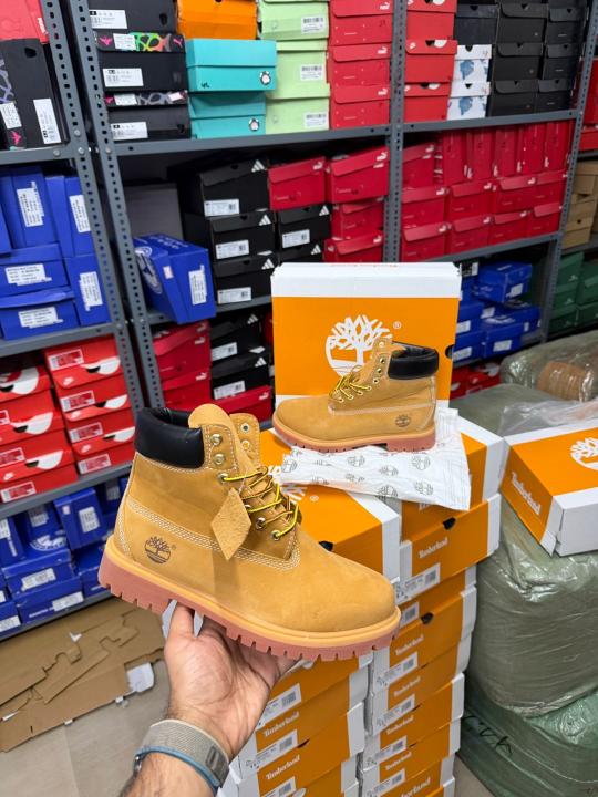 Timberland Classic Suede Mens Boots Tan Og box