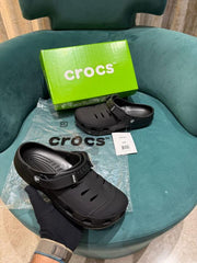 Crocs Yukon Clogs Black
