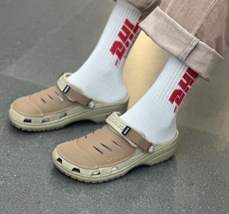 Crocs yukon clogs bage