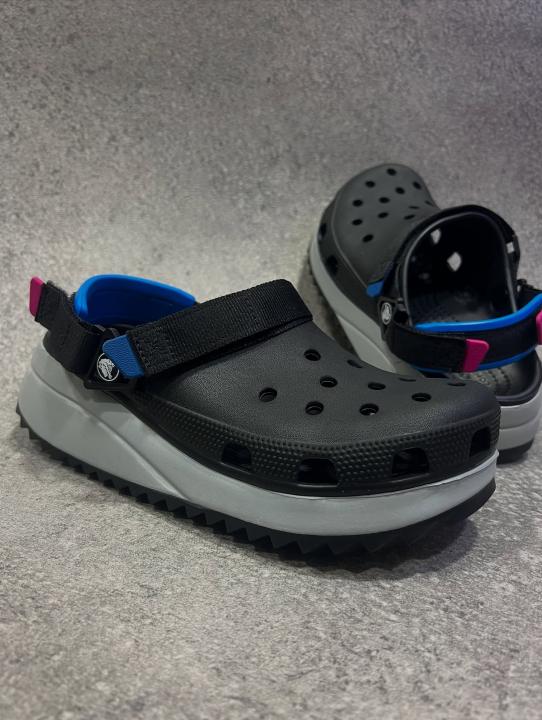 Crocs Classic Hiker Clogs black blue