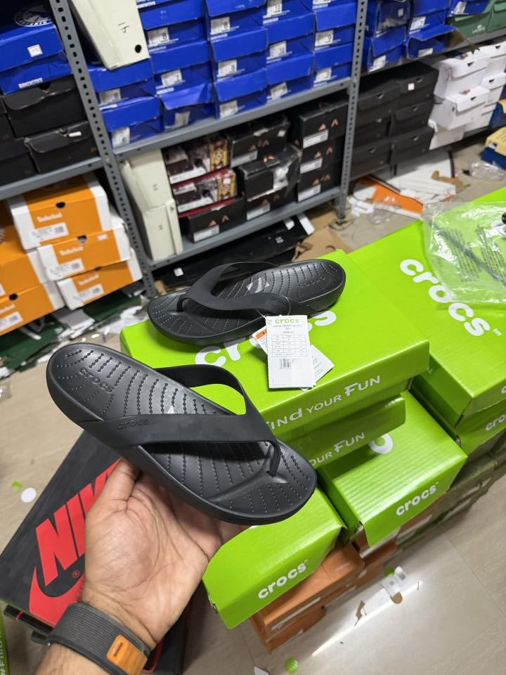 WMNS Crocs Flip For Her